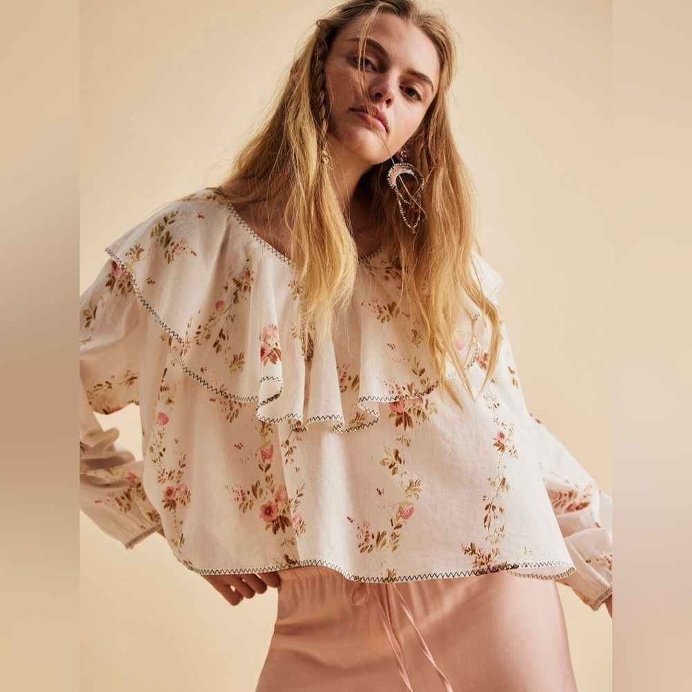 Free People Camilla Printed Blouse NWT Ivory strawberry boho Large